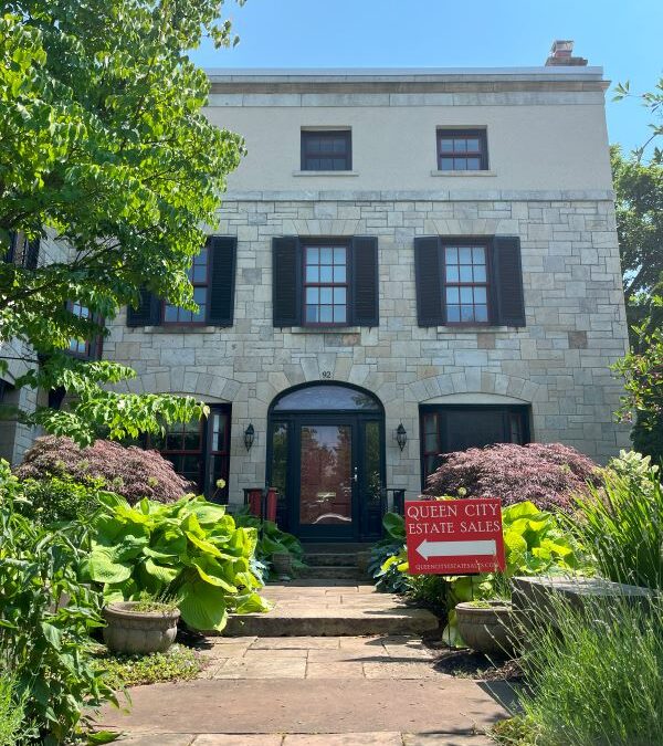 92 Cleveland Avenue, Buffalo, NY 14222