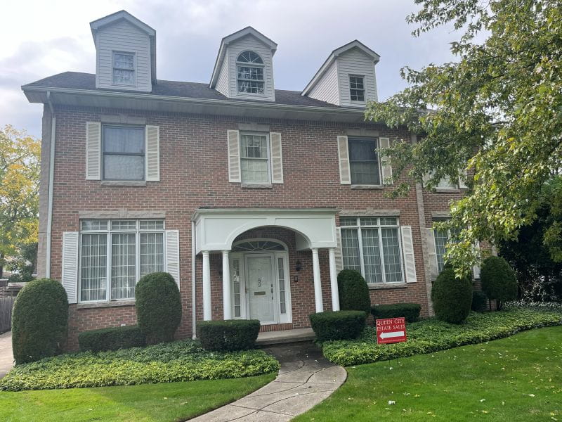 89 Frontage